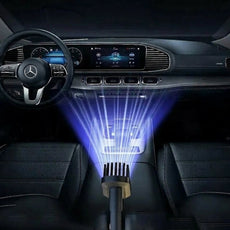 Aspirador portátil limpiando el interior de un auto moderno, mostrando tecnología de limpieza